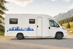 Seitenaufkleber „Wald mit Hirsch“ in Blau am Wohnmobil