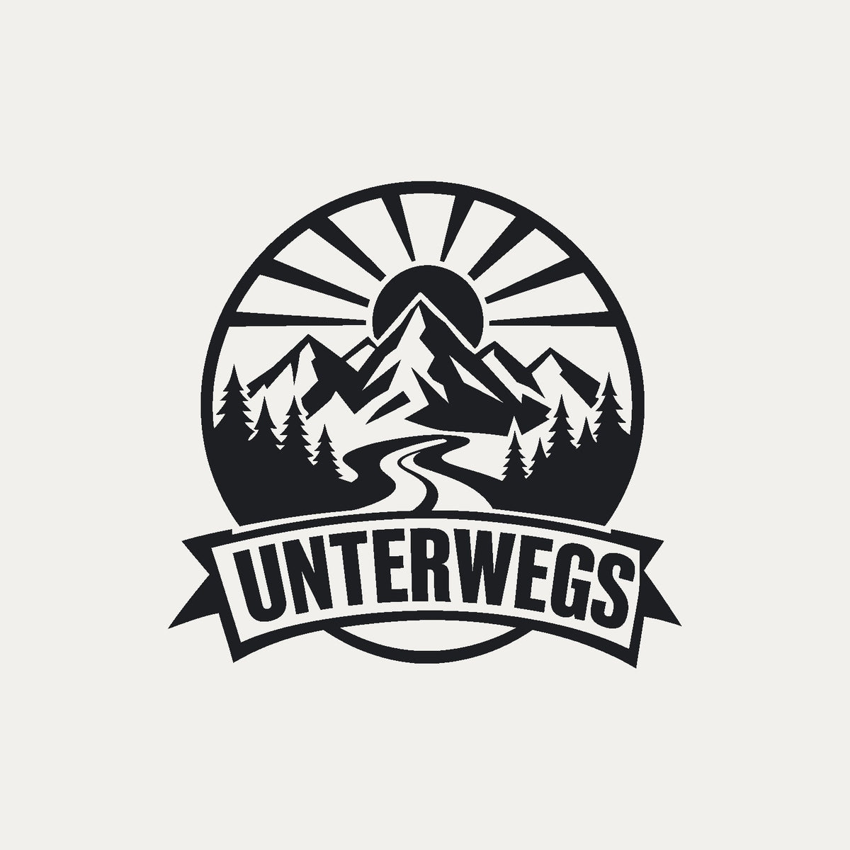 Heck-Aufkleber „Unterwegs“ mit Bergen und Sonne, Motiv