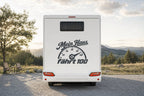 Wohnmobil-Aufkleber „Mein Haus fährt 100“ in Anthrazit am Wohnmobil