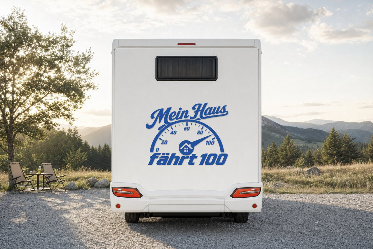 Wohnmobil-Aufkleber „Mein Haus fährt 100“ in Blau am Wohnmobil