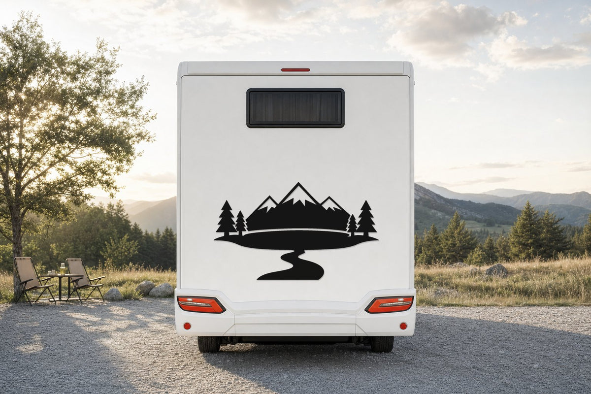 Berge-Aufkleber „Bergsee“ fürs Wohnmobil in Schwarz am Wohnmobil