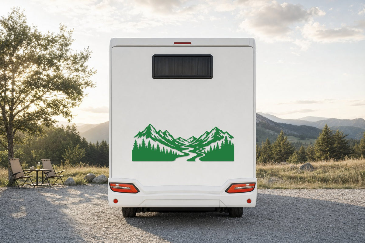 Berge-Aufkleber „Flusstal“ fürs Wohnmobil in Grün am Wohnmobil