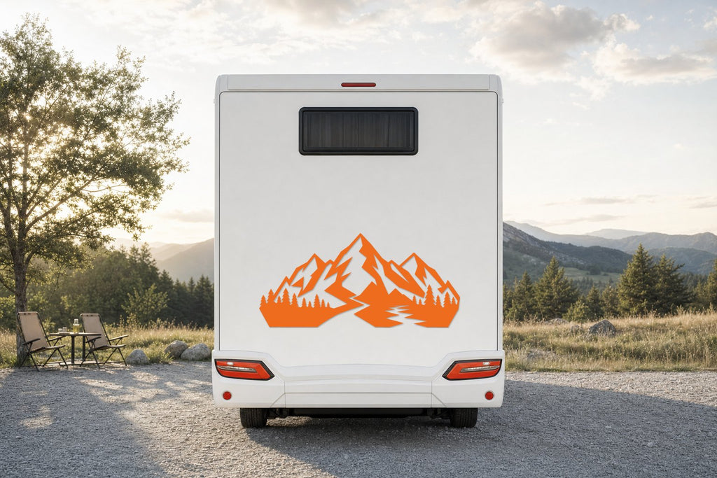 Berge-Aufkleber „Geometrisch“ fürs Wohnmobil in Orange am Wohnmobil